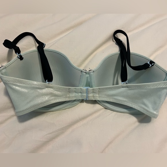 Victorias Secret bikini top - Picture 3 of 5